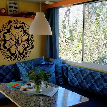 Restyled Cosy Mobil Les Arbres * Montclera